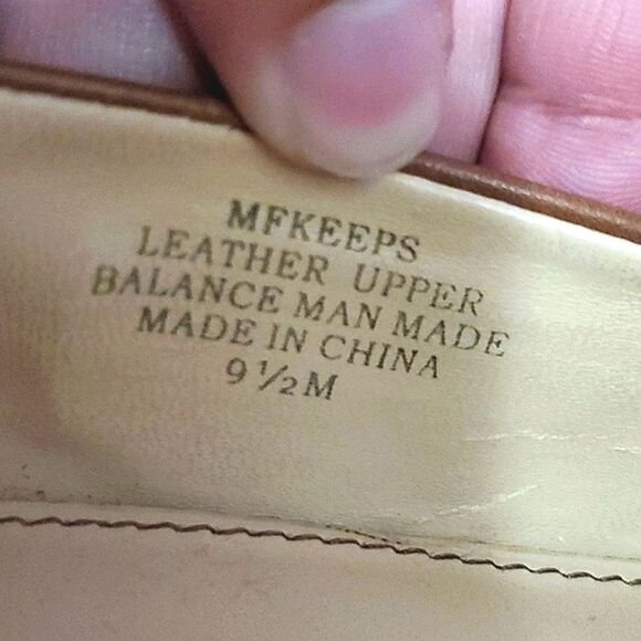 Marc Fisher Keeps Cognac Almond Oxford Classic Platform Heels - Picture 15 of 15